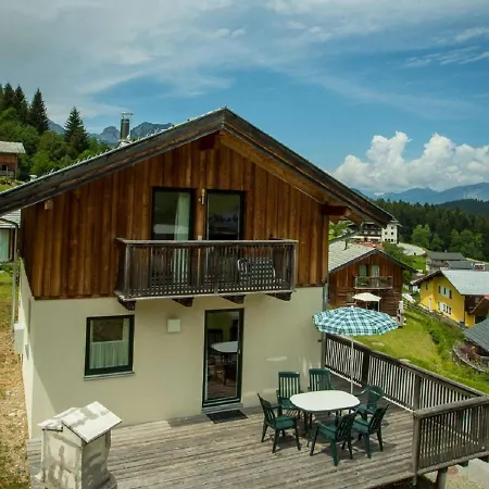 Chalet In Lung Tz With A Community Pool