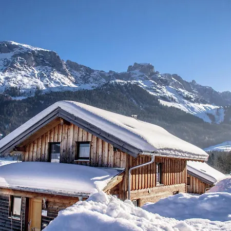 Chalet In Lung Tz With A Community Pool